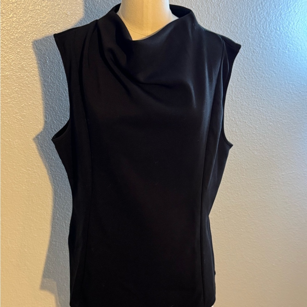 Banana Republic Black Muscle Tee